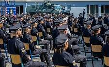 Foto von Studierenden der Polizei Bremen bei ihrer Vereidigung