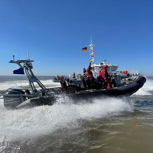 Hier sehen Sie die Maritime Einsatzgruppe im Einsatz